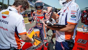 Marc Márquez verlaat na 10 dagen het ziekenhuis