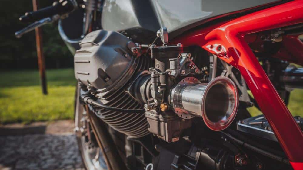 Moto Guzzi 1000 SP Enzo