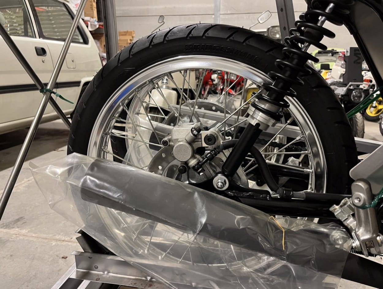 Honda Dream CB50R uit 2004